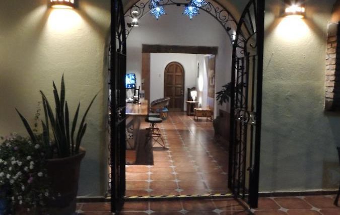 HOTEL CASA TEQUIS SAN LUIS POTOSI SAN LUIS POTOSÍ (México) - desde 544 MXN  | BOOKED